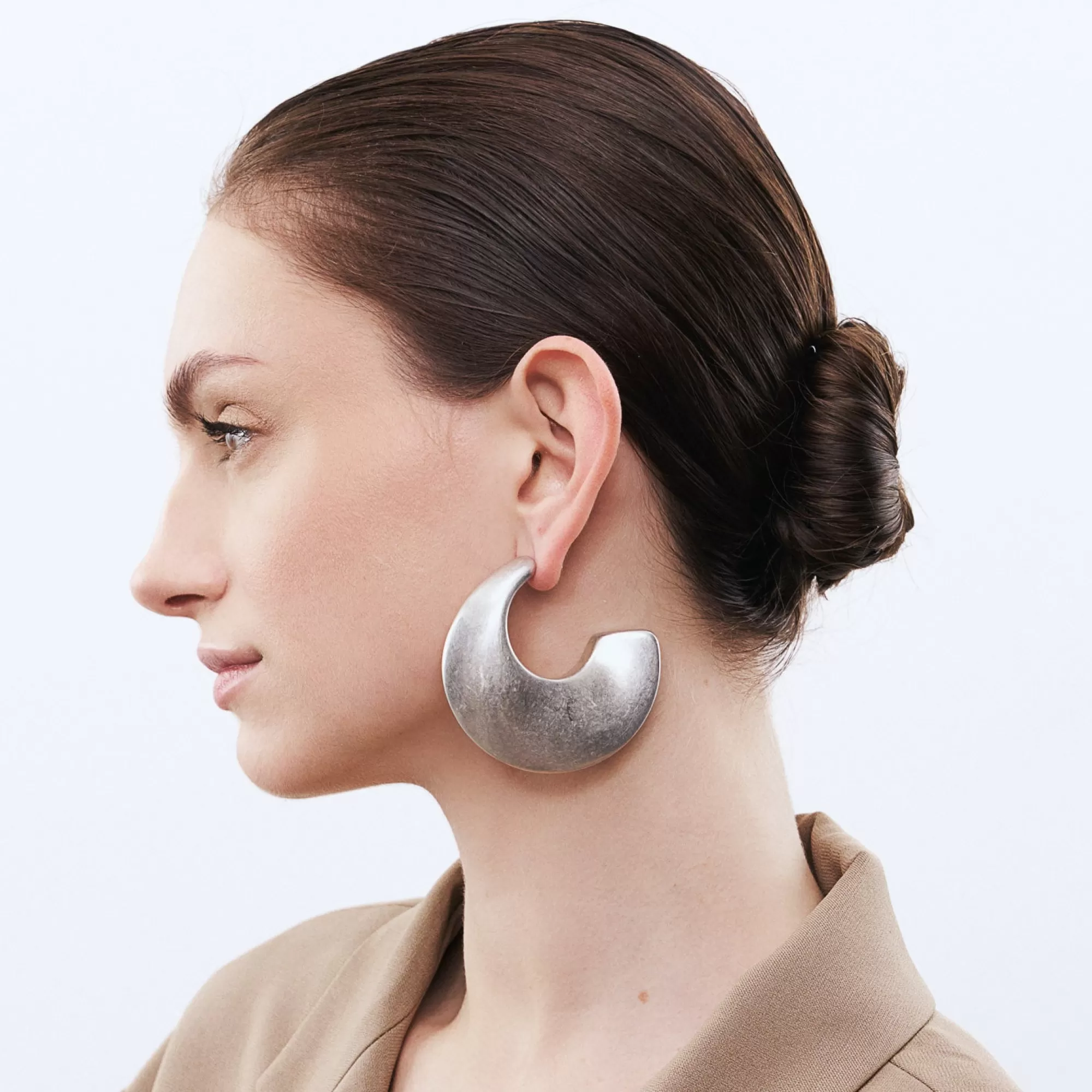 Clearance Vanessa Baroni Big Moon Earring Silver Vintage