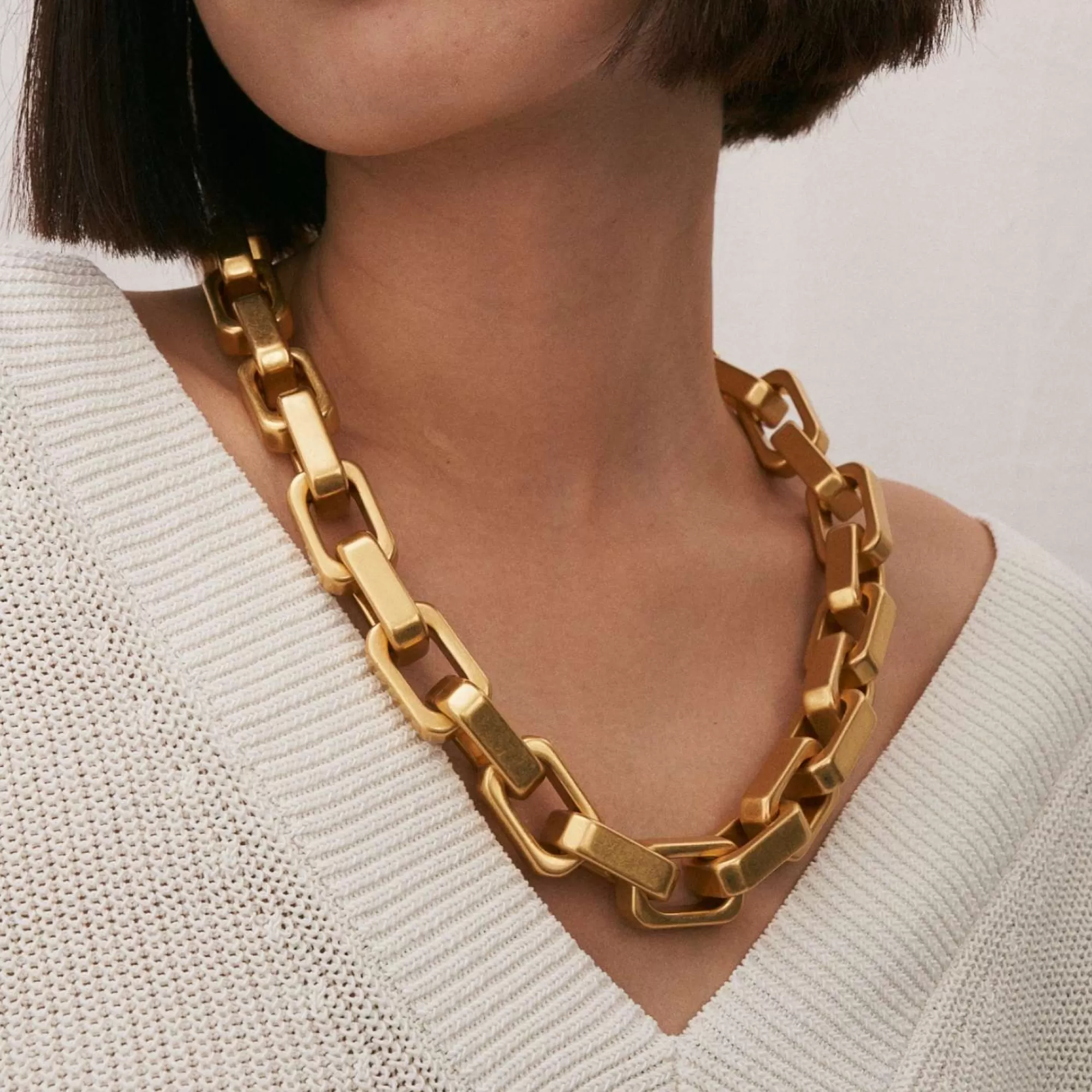 Best Vanessa Baroni Tank Necklace Gold Vintage